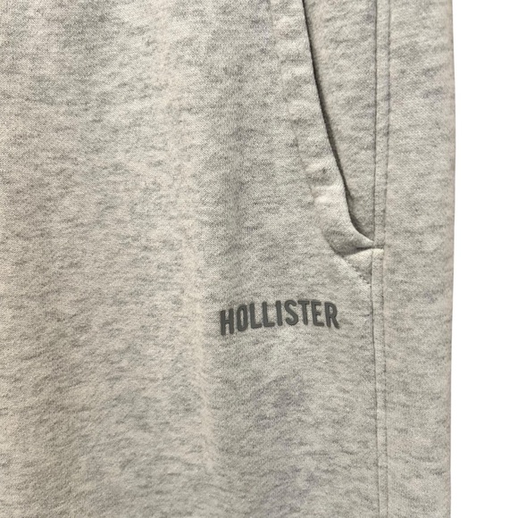 Hollister | Fleece Logo Joggers | Heathered Grey | Mens Small - Picture 4 of 13